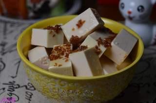 Creamy Milk Recipe step 9: I love osmanthus syrup, so I use it to flavor my dishes.